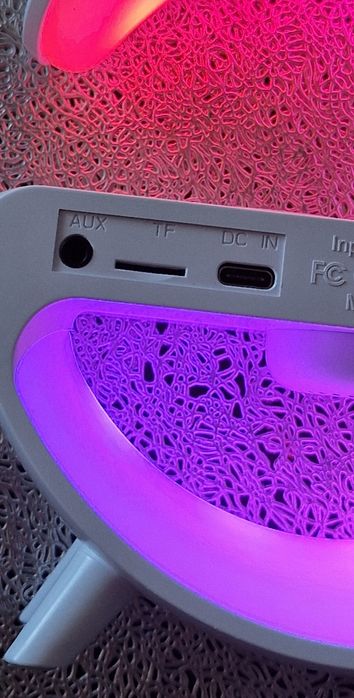 Przenośny głośnik Bluetooth, zegar, budzik, lampka nocna RGB, kabel do