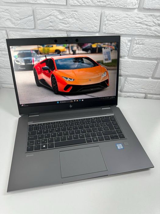 Laptop dla Grafika HP ZBook STUDIO 15 15,6" Xeon NVIDIA 32GB 512GB