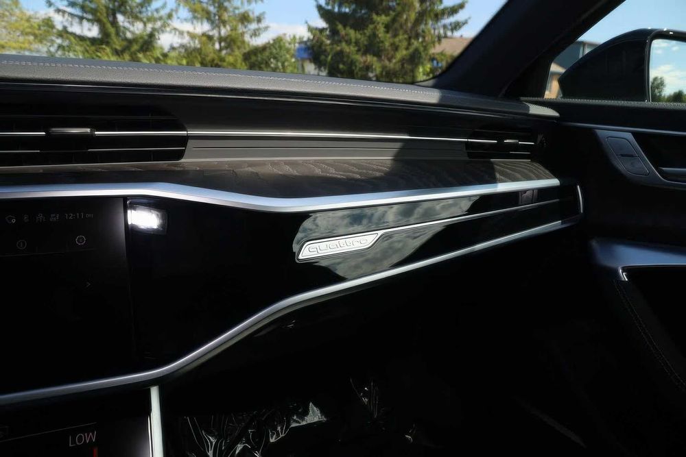 Audi A6 quattro Premium Plus      2022