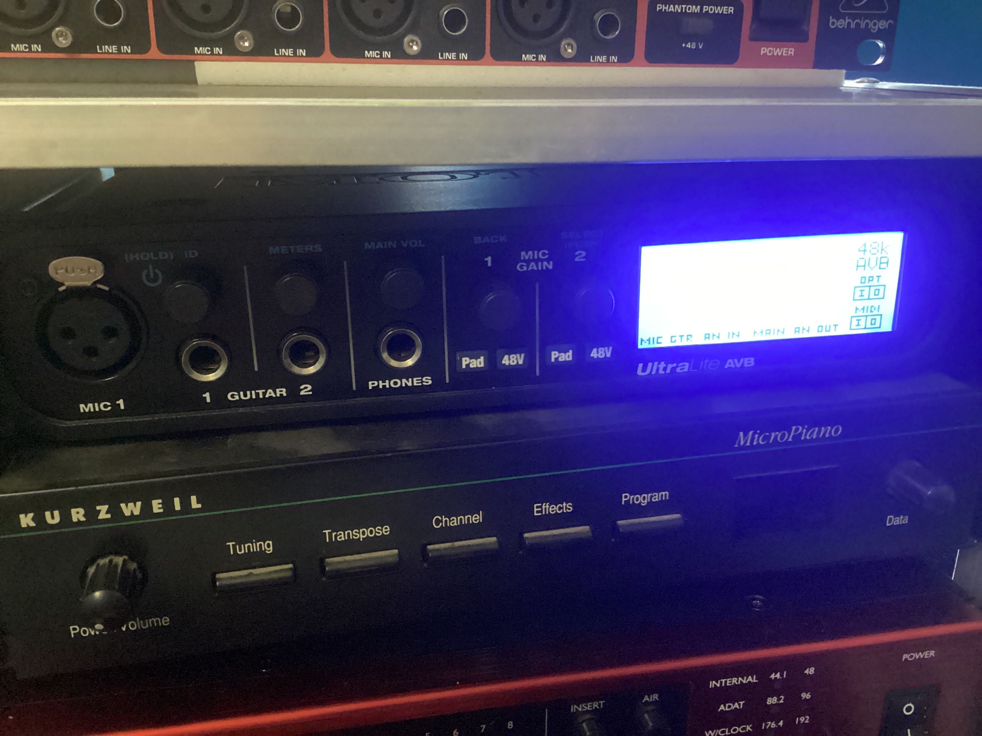 Motu Ultra Lite AVB Interfejs
