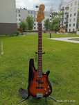 Gitara basowa Vision