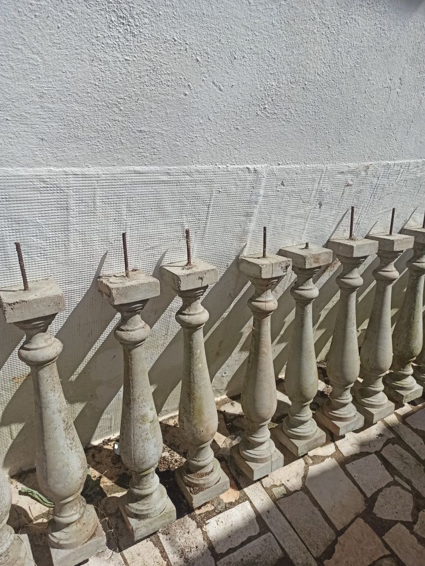 Pilares em pedra