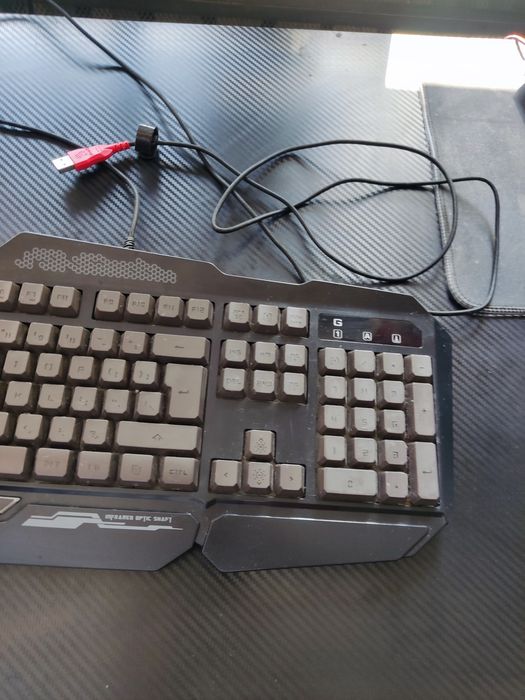 Klawiatura gamingowa Bloody A4Tech b314 z wygodną podpórka, podswietl.