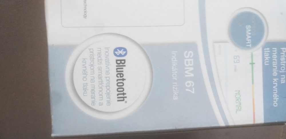 Ciśnieniomierz na przedramie .