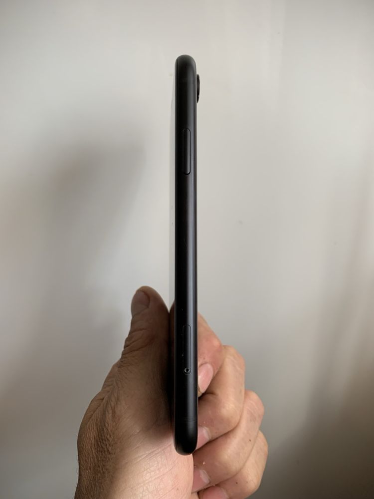 iPhone xr 64gb black neverlock