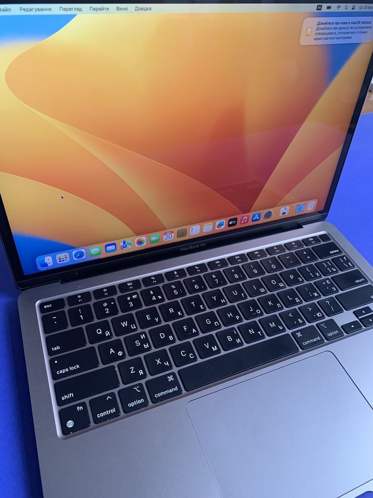 Macbook Air 13, m1, 8gb, 256gb Space Gray MGN63 + комплект