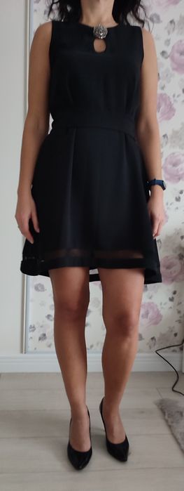 Elegancka sukienka wieczorowa koktajlowa mała czarna Why not rozm 36 S