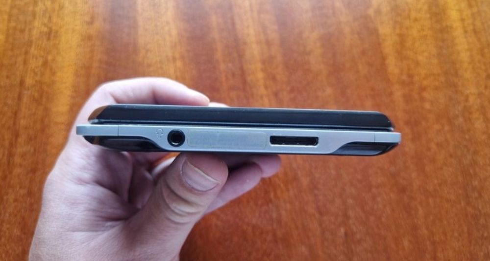 PSP GO N1000 Piano Black