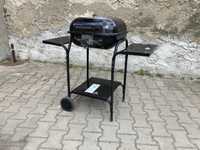 Grill ogrodowy w dobrym stanie