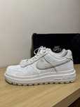 Оригінал ! EUR44.5 (ідуть на 43 ) Nike Air Force 1 Luxe DD9605-100