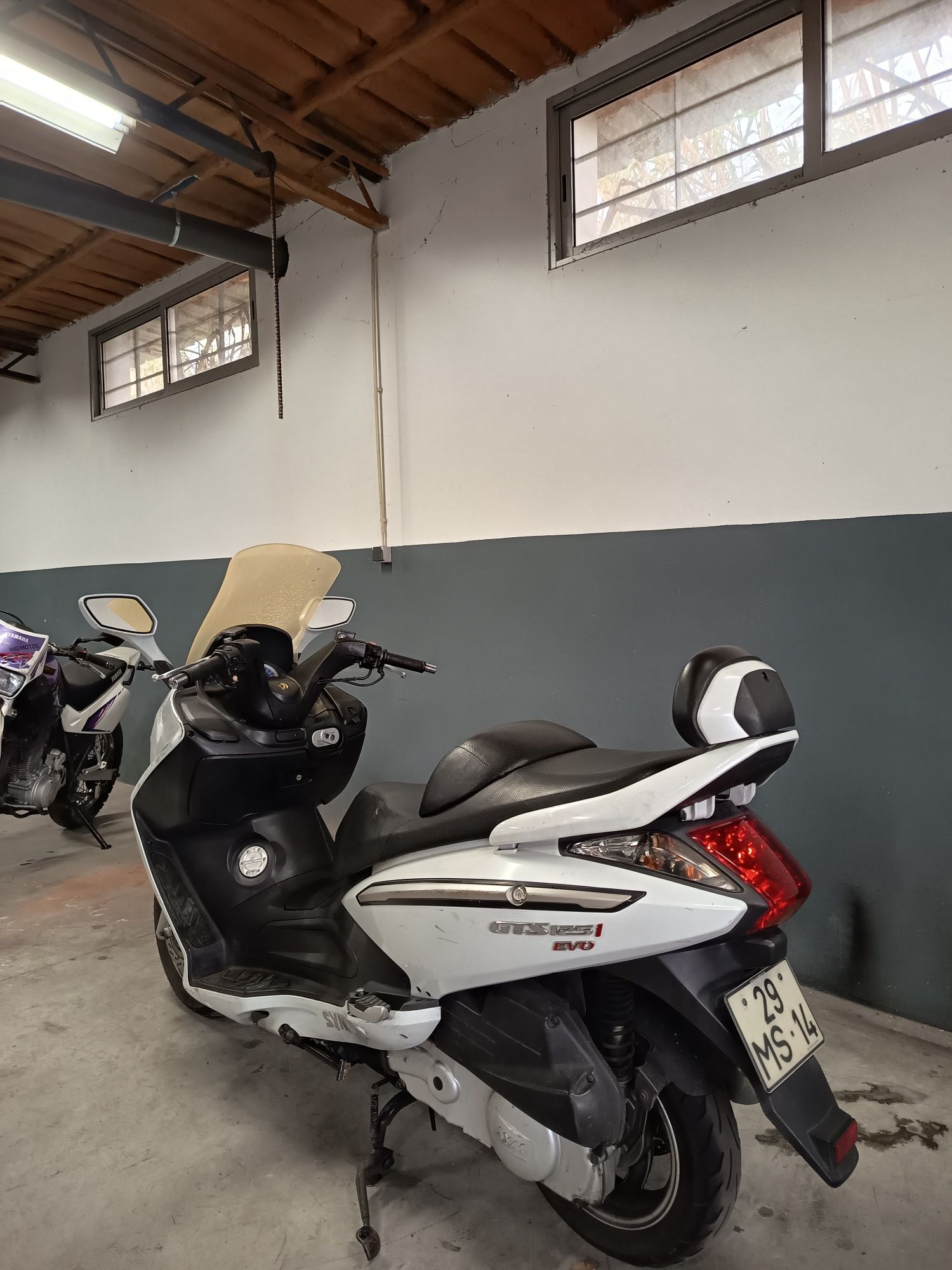 Mota Sym GTS125I EVO