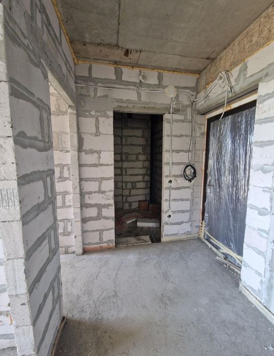 Продається 2-кімнатна квартира в новобудові