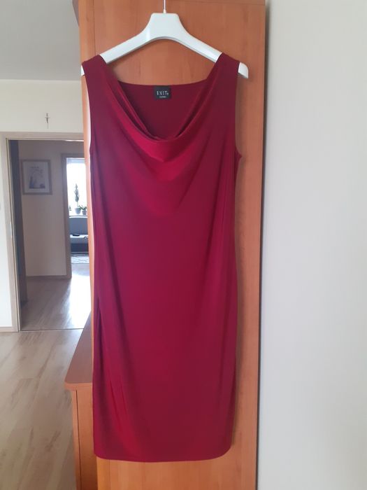 Suknia wizytowa kolor burgundowy rozm M/L na wesele, Sylwestra, święta