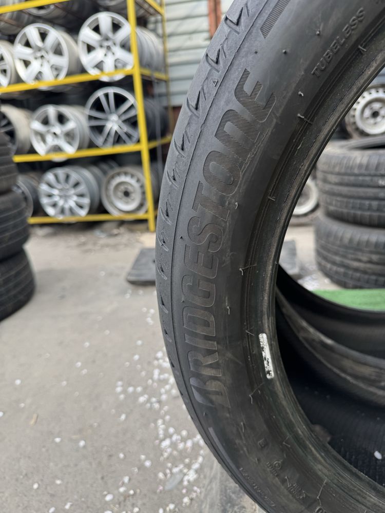 Шини Bridgestone Alenza 001 245/45r20 Літо Склад б/у