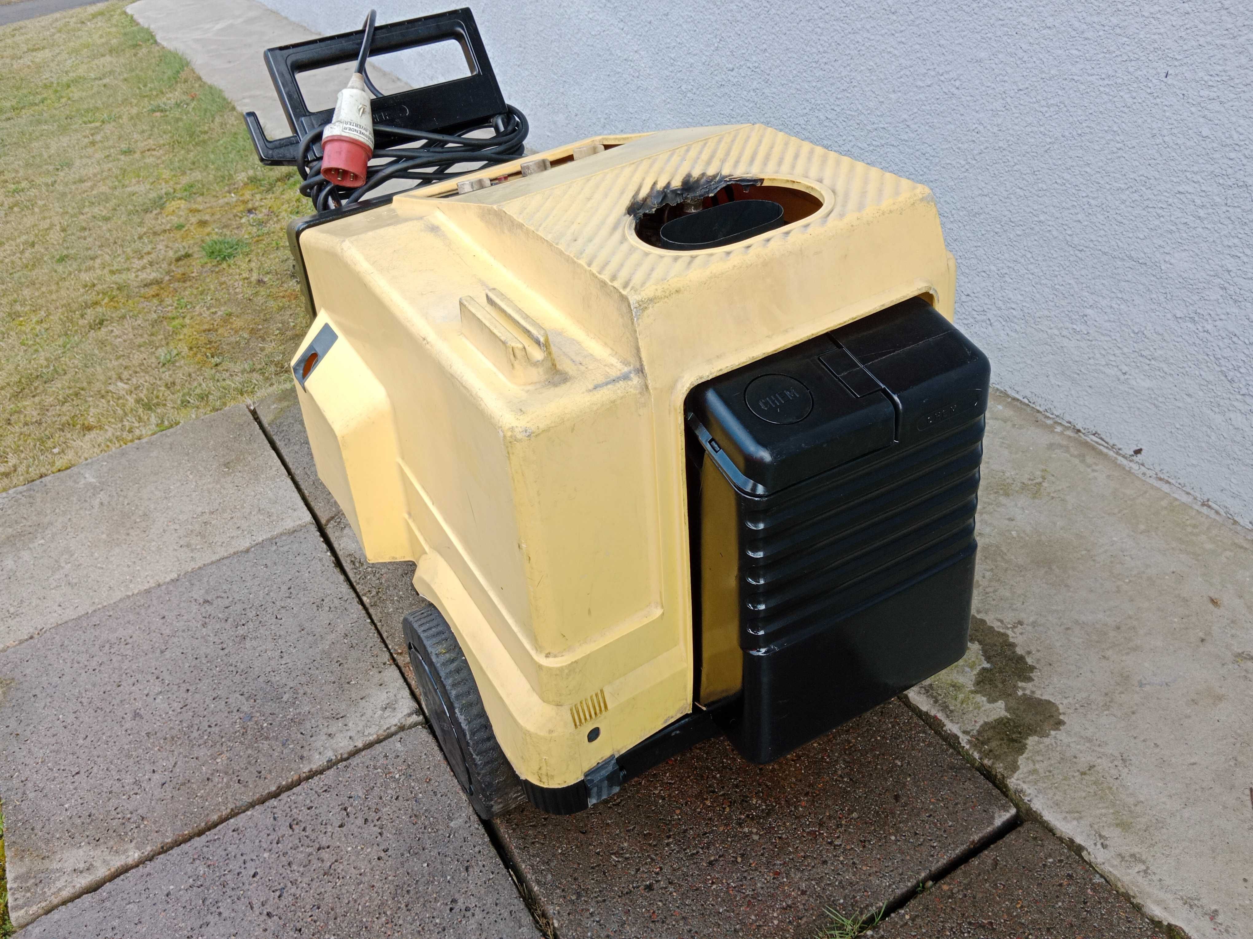 Karcher HDS 790 C - używana, sprawna myjka ciśnieniowa z grzaniem wody