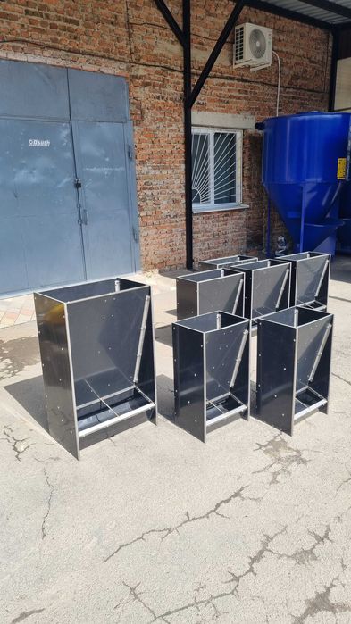 Годівниця на дорощювання свиней Кормушка для свиней AP2W