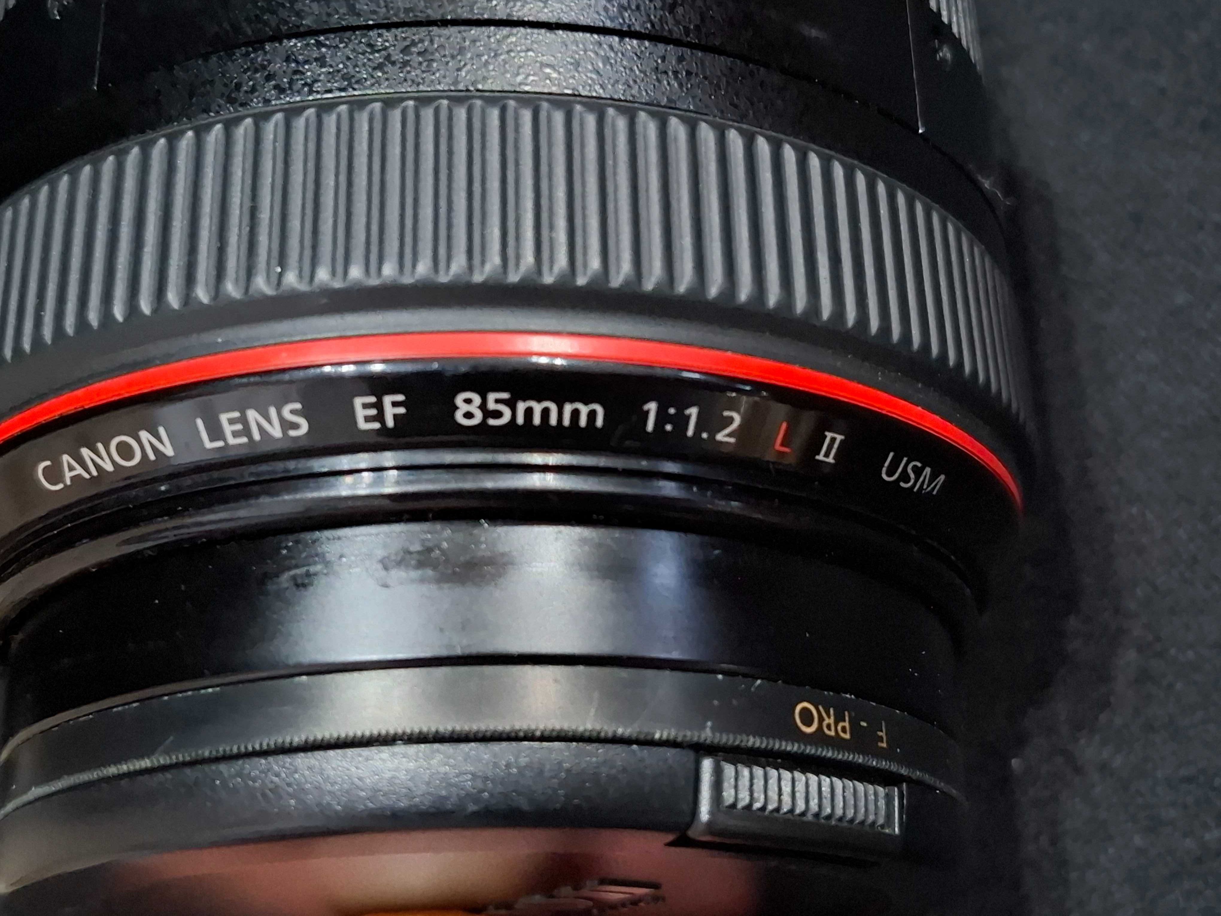 ZADBANY Obiektyw Canon LENS EF 85mm 1:1.2 L II USM + osłona ES-79 II