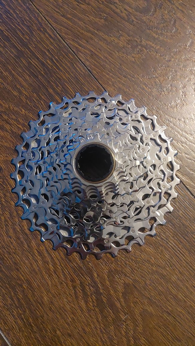 Kaseta Sram Rival XG-1250, 10-36T.