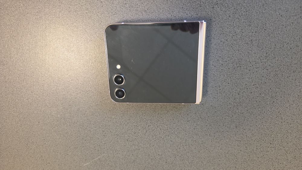 Samsung Galaxy  ZFlip5