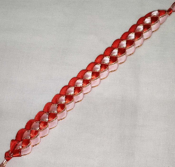 Bransoletka z satynowych wstążek Handmade