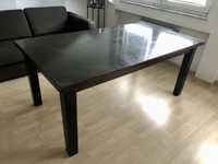 Duzy stół jadalniany z litego drewna Ikea
