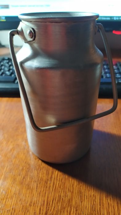 Продам бидон алюминиевый