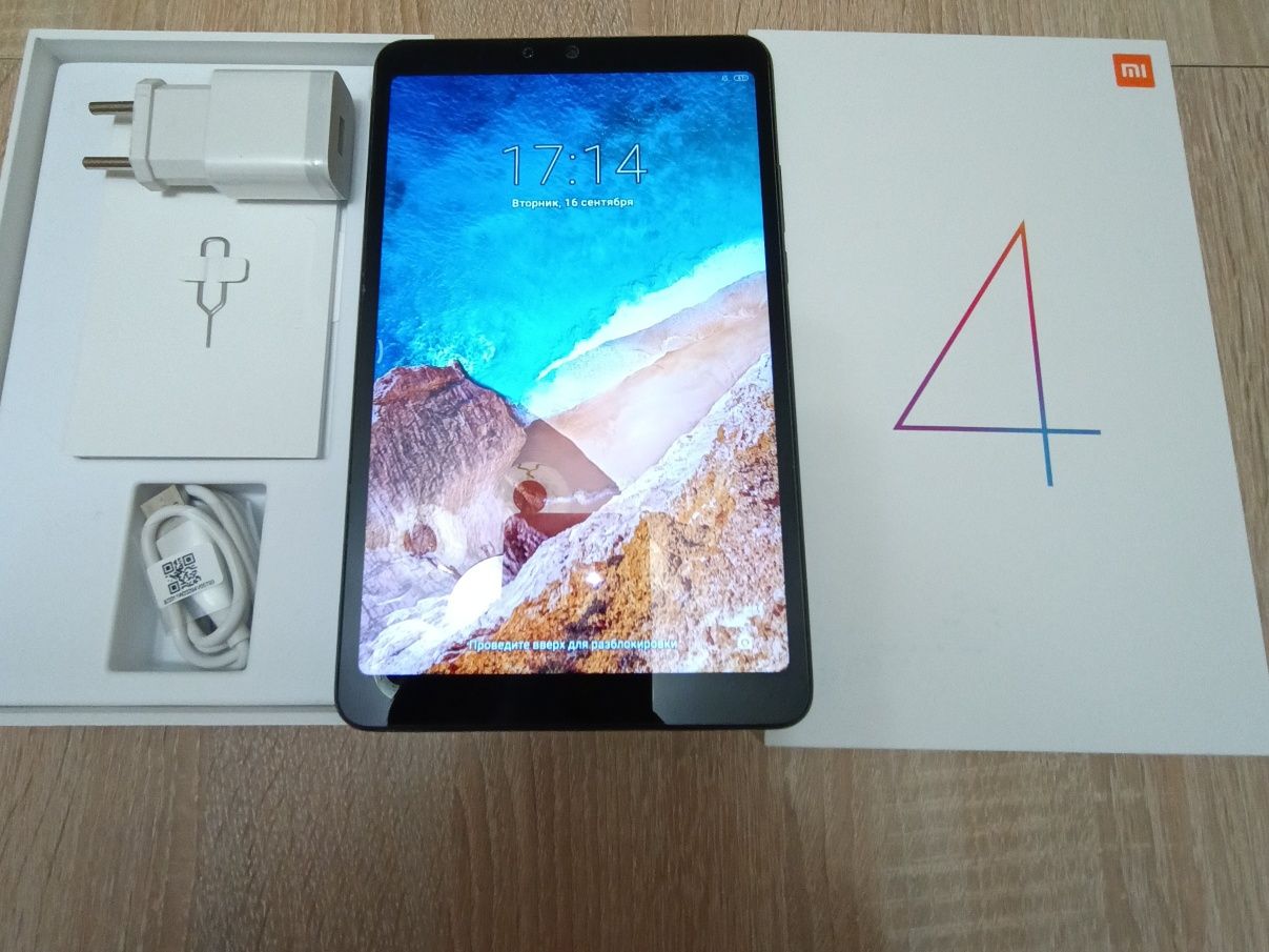 Планшет Xiaomi mi  pad 4.   4/64G .