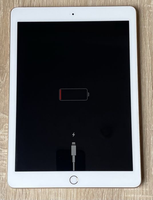 Ipad 5 32gb 1822 на запчастини