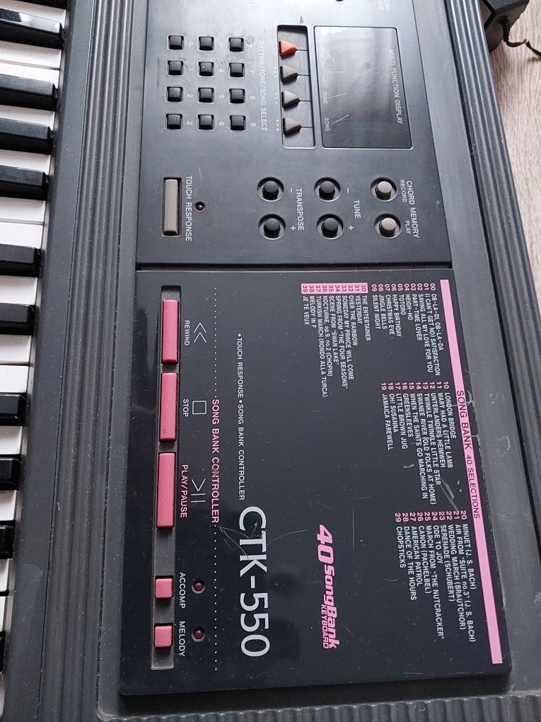 Keyboard casio ctk-550.!