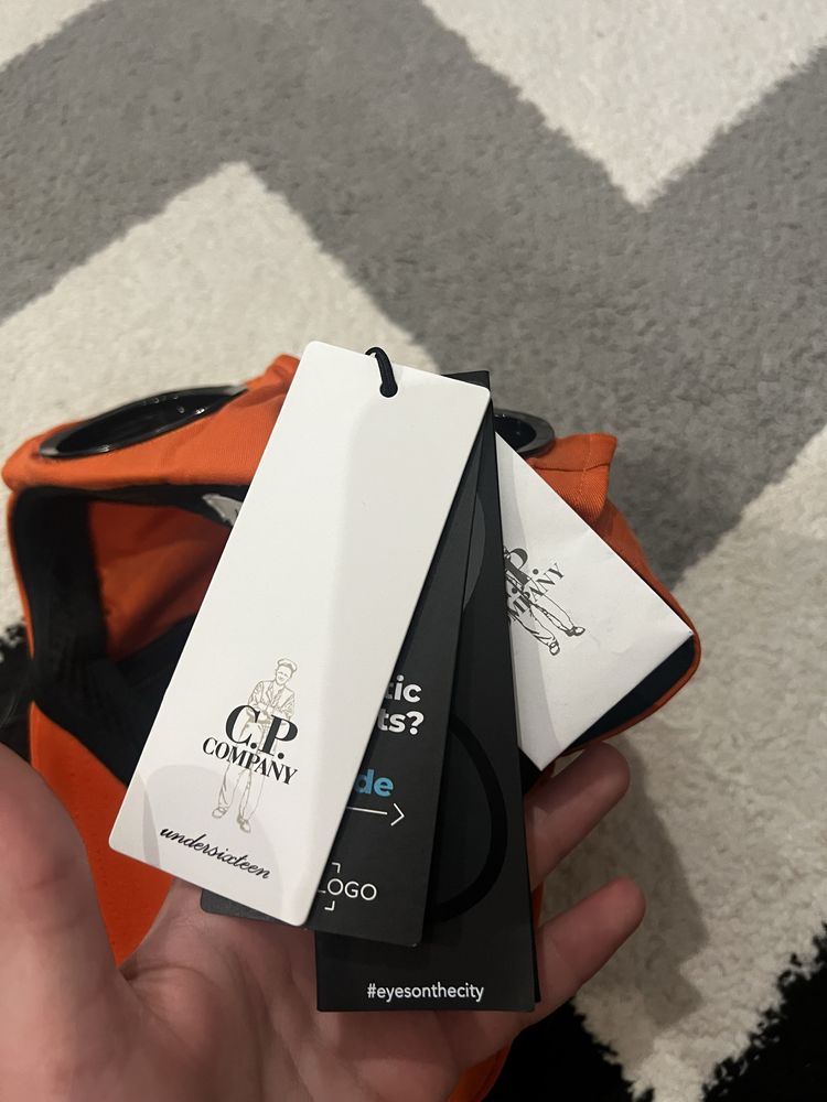 кепка cp company