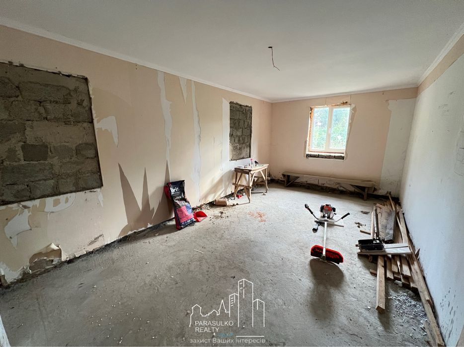 Продам будинок під ремонт!