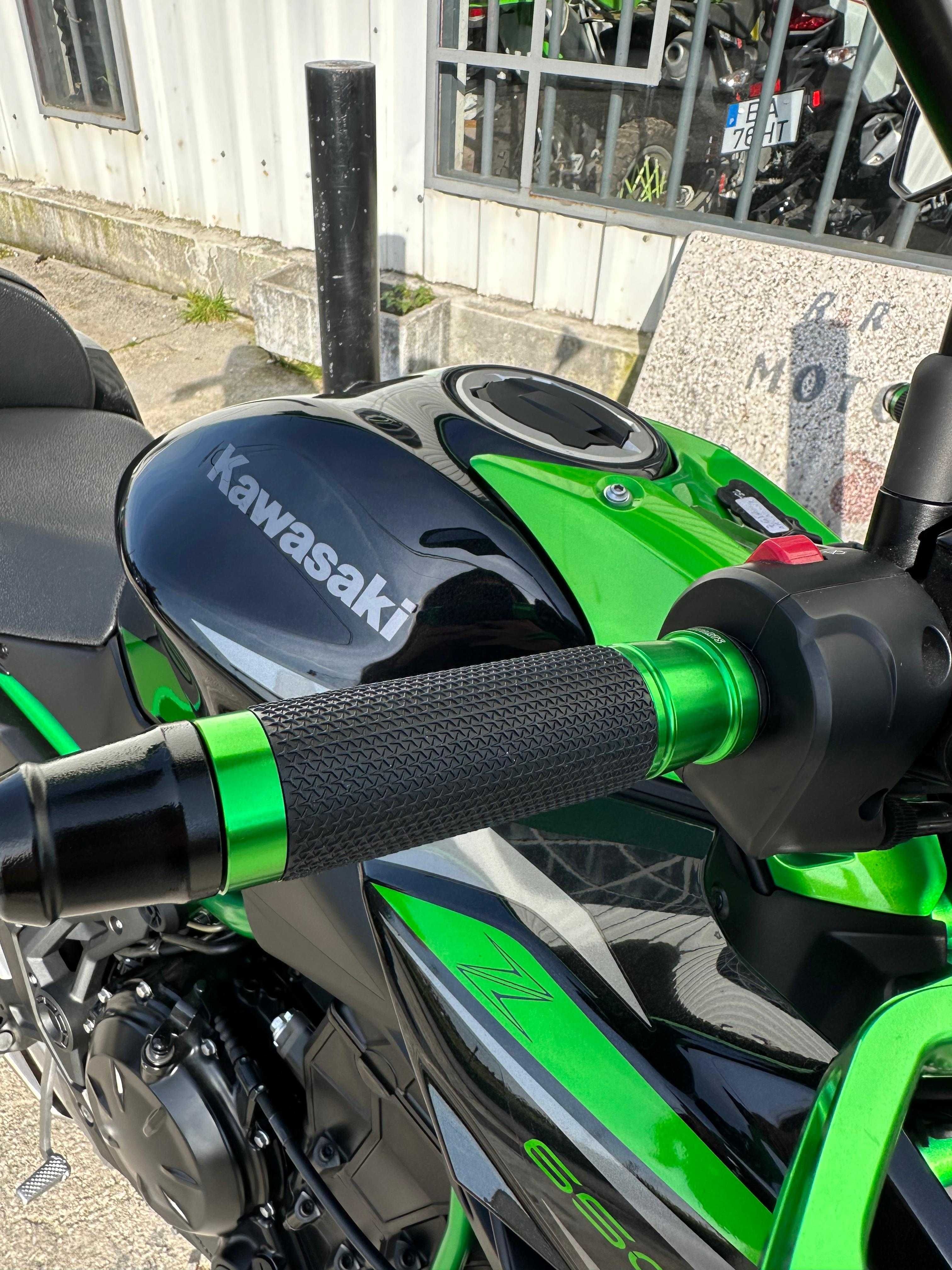 Kawasaki Z650 35kW de 2022