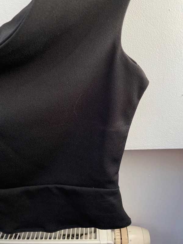 Czarna bluzka elegancka Misguided