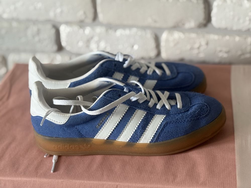 Замшеві кросівки adidas Originals Gazelle