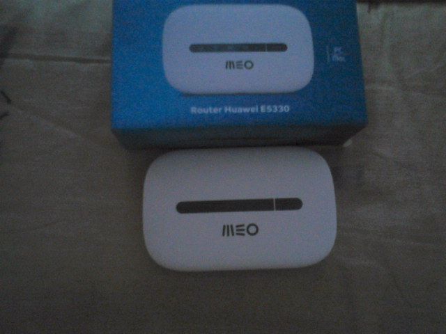 Pen Banda Larga USB/Router Huawey MEO