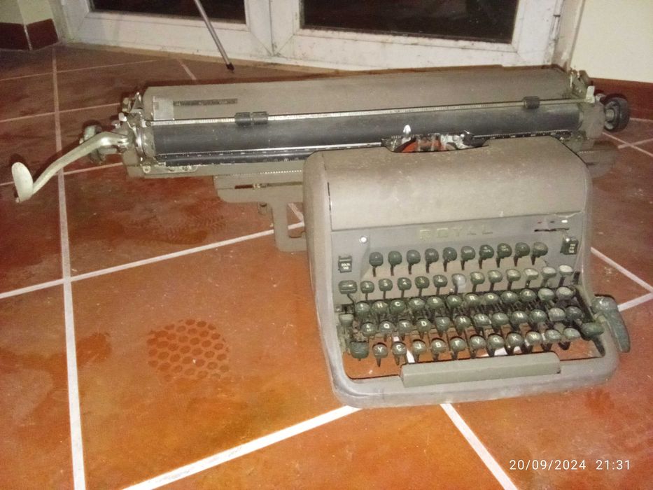 Máquina escrever antiga ROYAL