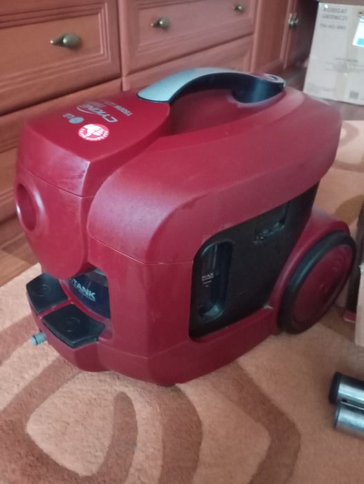 Продам моющий пылесос