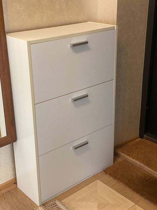 Продам тумбу для взуття