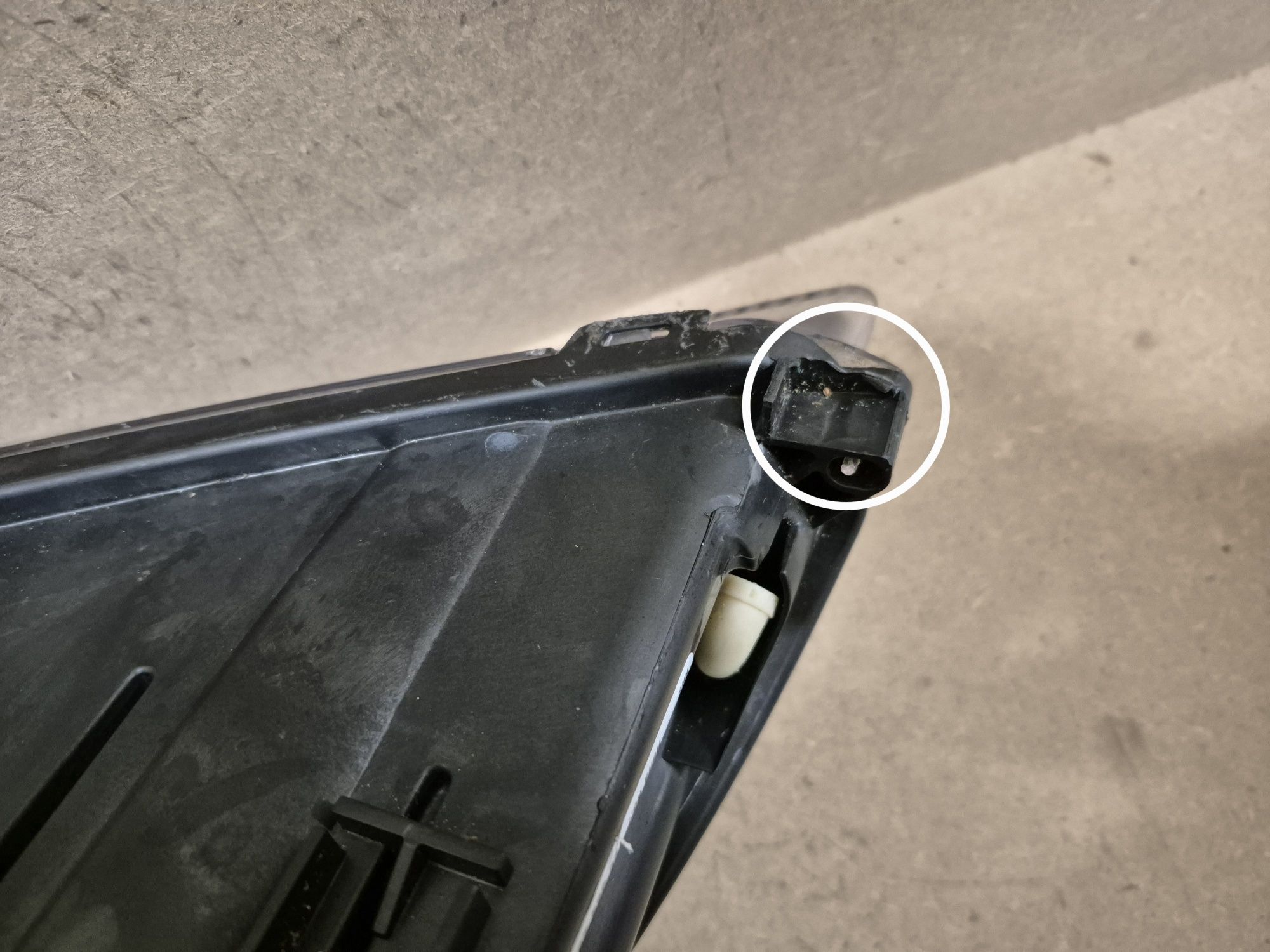 Lampa reflektor ford Focus mk2 lift prawy europa