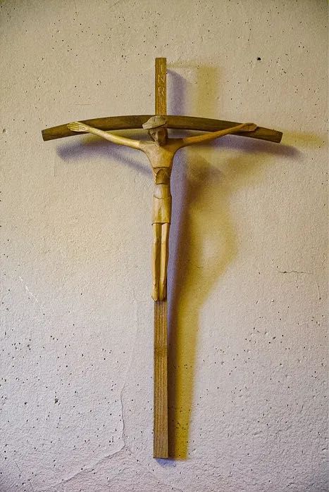 Drewniany krzyż rzeźba Jezus Krucyfiks Dewocjonalia 03