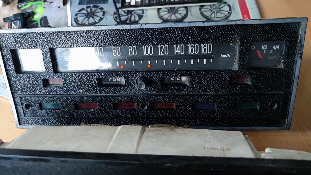 licznik FIAT 125P zapasy PRL cena 100zł za szt