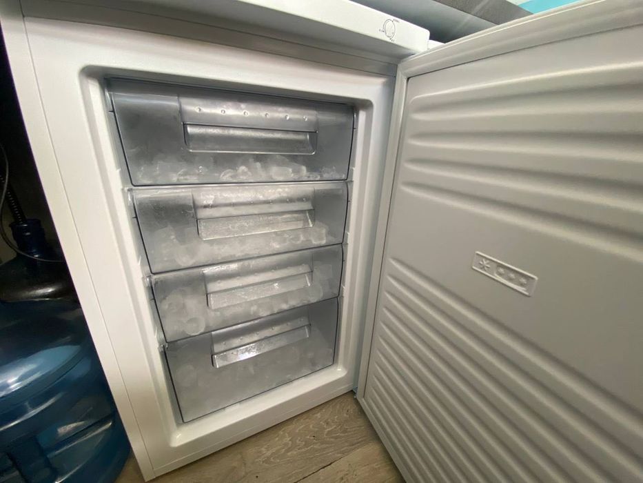 Оренда місця під кавʼярню біля метро Контрактова Площа, Верхній Вал