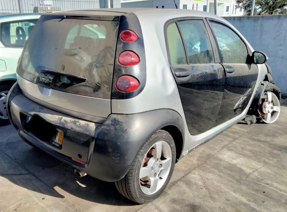 SMART FORFOUR 454 1.1I DE 2005 DISPONÍVEL PARA PEÇAS AILERON DA MALA