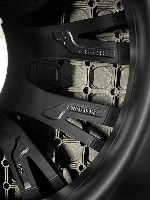 Нові оригінальні диски BMW M R18 5X112 BMW 3 G20 G21 БМВ 6885305