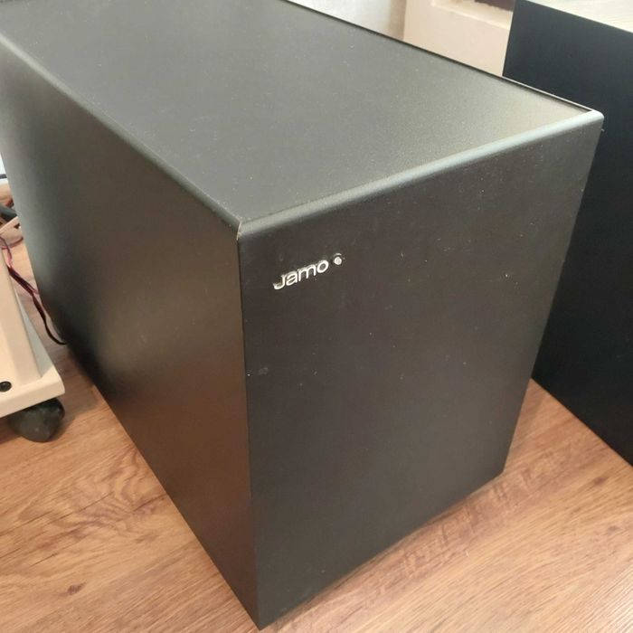 Amplituner AV Onkyo HT-R538 plus pełny zestaw głośników jamo