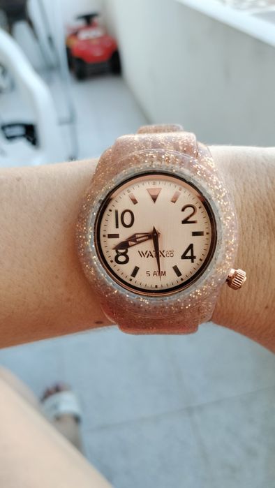 Vendo relógio em bom estado