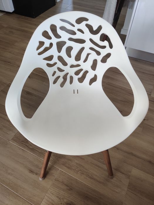 Cadeiras 2 em ótimo estado