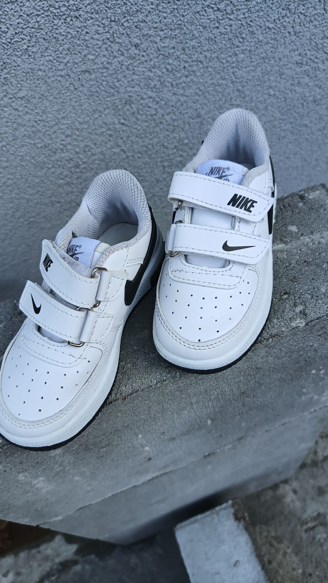 Buty dziecięce Nike 26