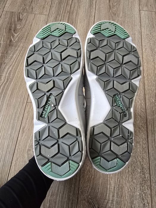 Продам зимові ботінки сапожки Merrell warm 200gram