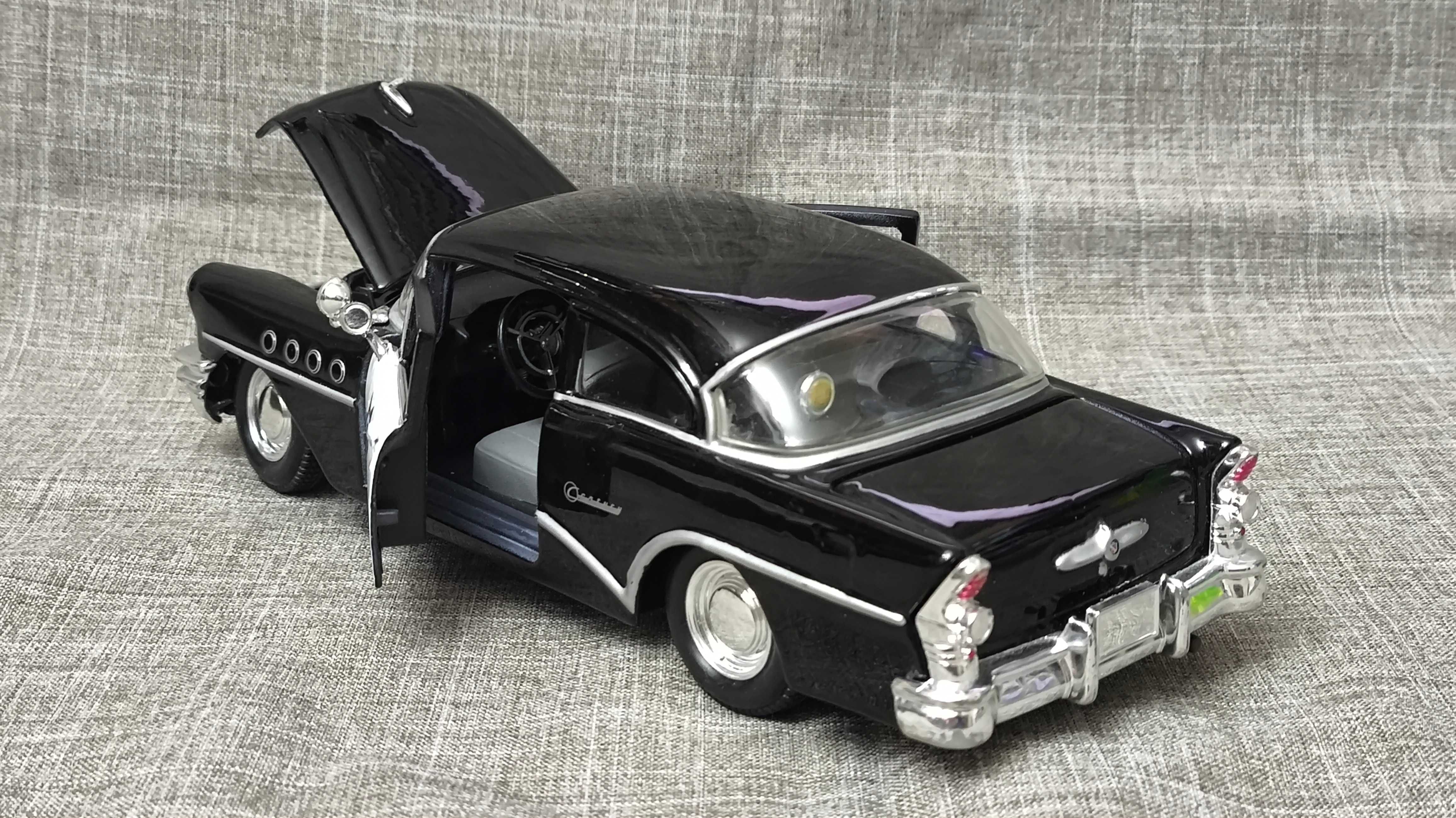 Машинка Buick Century 1955 Patrol 1/24 Maisto